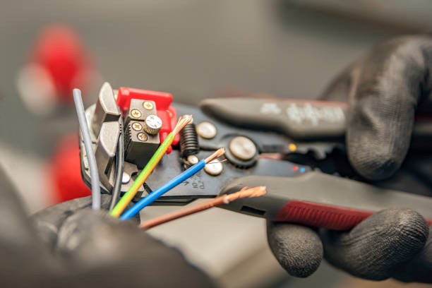 Best Electrical Contractors for Businesses  in Castlewood, VA