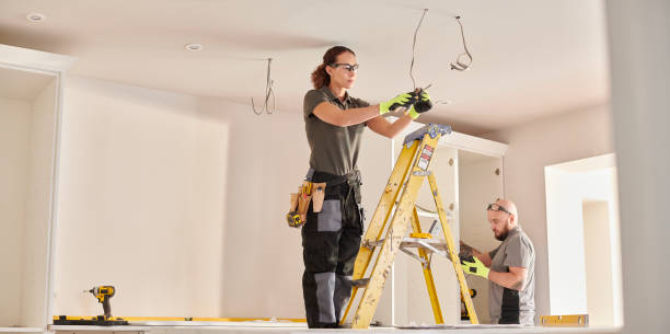 Best Best Electricians Near Me  in Castlewood, VA